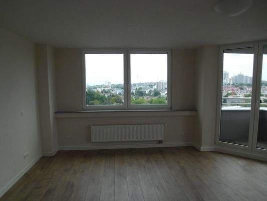 Schlafzimmer mit Balkon