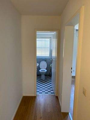 Flur zur Kellerwohnung