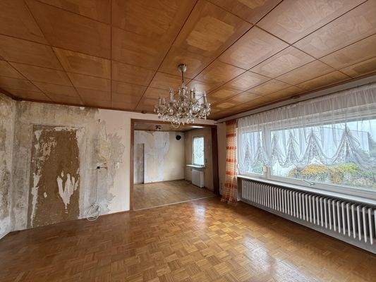 Wohnzimmer mit Essszimmner 1. OG