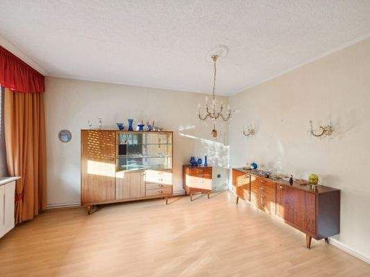 Wohnzimmer Ansicht 2 EG