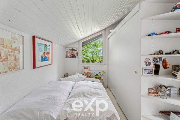 Gästezimmer mit Einbauschrank