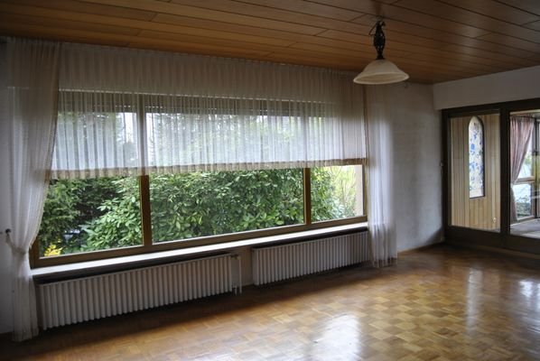 08 Wohnzimmer EG.JPG