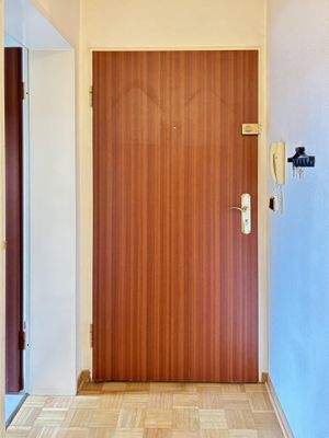 Wohnungseingangstür