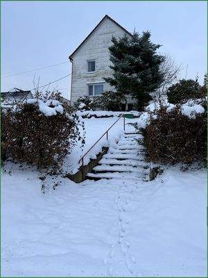 Hausansicht von der Straße