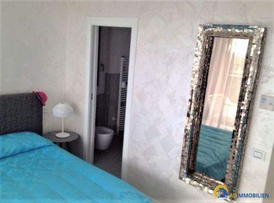 AD Immobilien Schlafzimmer