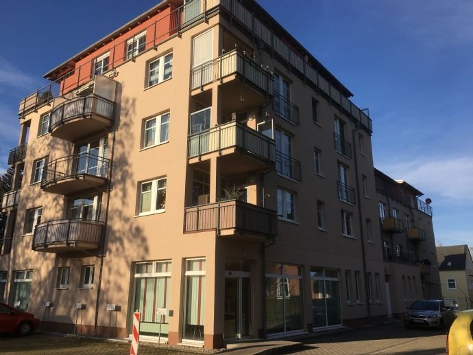 Verkauf einer gepflegten 3-Raum ETW mit Balkon + PKW-SP zur Eigennutzung / Kapitalanlage