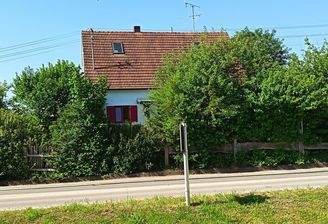 Vorderseite des Hauses