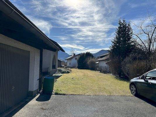 Bereich wo die Zufahrt entstehen wird (Breite ca. 3,50 Meter)