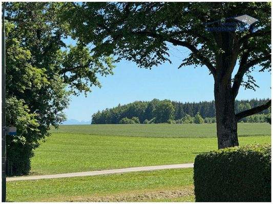 Wunderschöner Ortsrandblick von der Terrasse