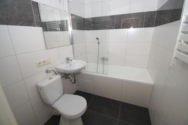 Badezimmer (Referenzfoto)
