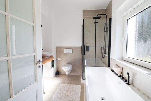 Badezimmer im Erdgeschoss 