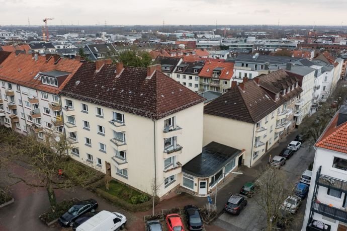*PROVISIONSFREI* - Harburg - Mehrfamilienhäuser mit 18 Wohnungen & 1 Gewerbe - Top Lage
