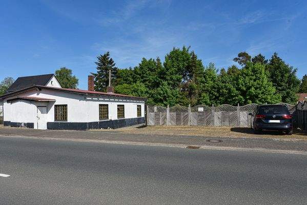 Bungalow mit 5 Außenstellplätzen