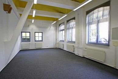 Büro Haus 3
