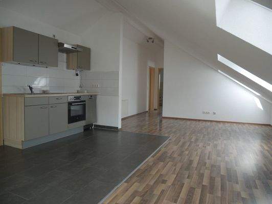 Wohnzimmer und Küche 