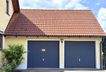 Doppelgarage mit Stauraum im Dach