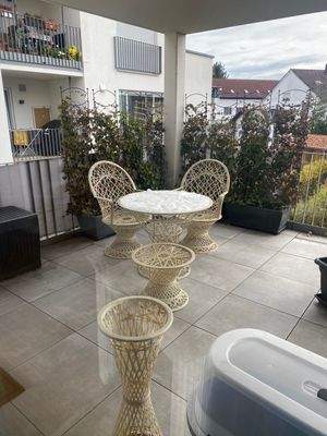 großzügiger Balkon