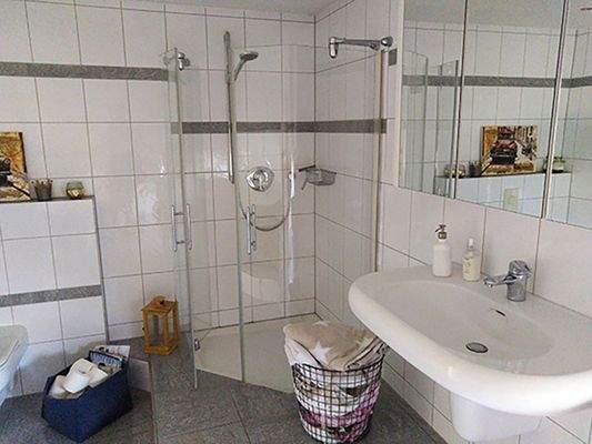 Badezimmer (1).jpg