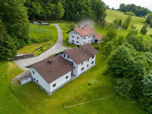 2 Wohnhäuser in naturnaher Außenbereichslage