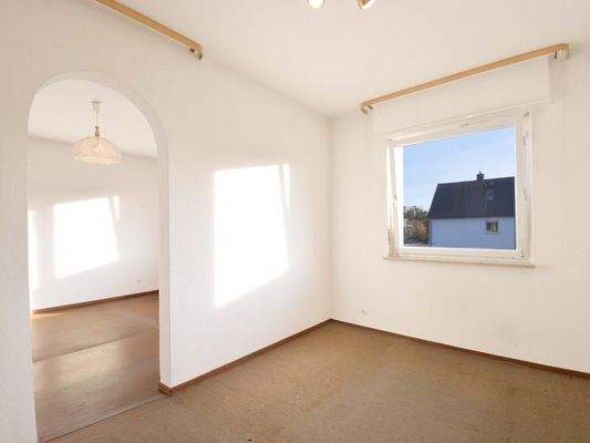 Ankleide- & Bürozimmer / Kinderzimmer