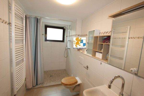 2. Bad Einliegerwohnung