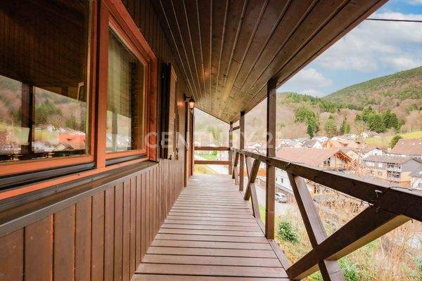 ...mit anschließendem Balkon