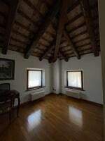 Palazzo im Zentrum von Udine in Piazza 1 Maggio