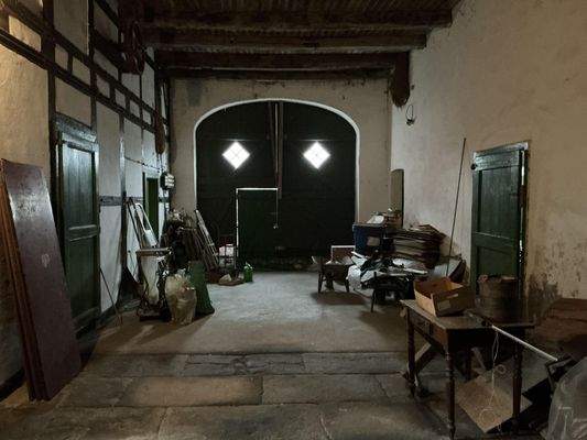 Deele im Wirtschaftsgebäude