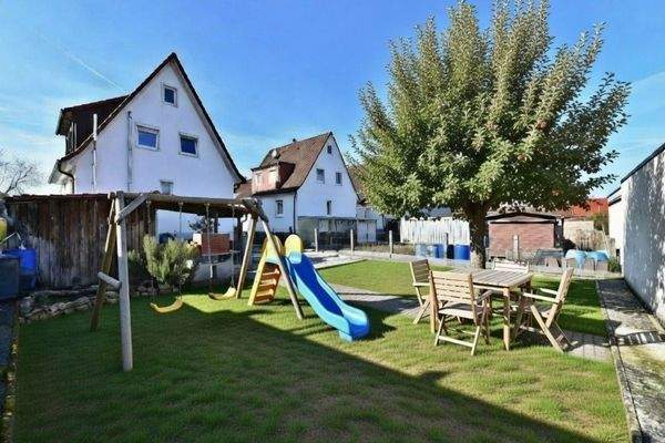 Garten (KI-Variante  1)