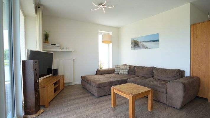 ...mit gemütlicher Sitzecke im Wohnbereich