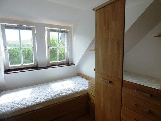 Schlafen DG, mit Blick über die Stadtmauer Nr. 95