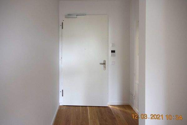 WE-Tür Flur WE 113.jpg