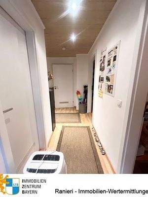 Erdgeschosswohnung - Flur