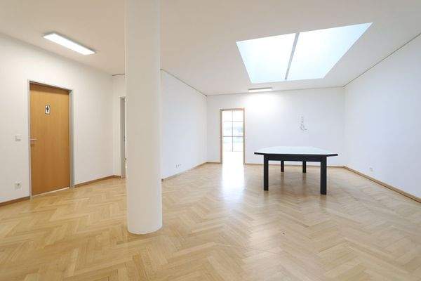 G012-2023_Diele_Flur_Anischt_2