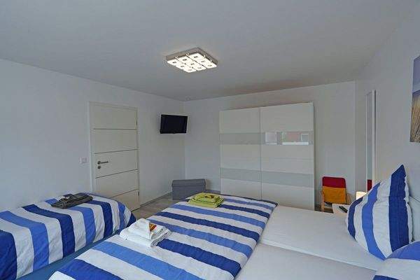 gr. App - Schlafzimmer 1