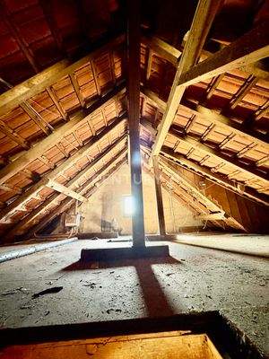 ausbaufähiger Dachboden