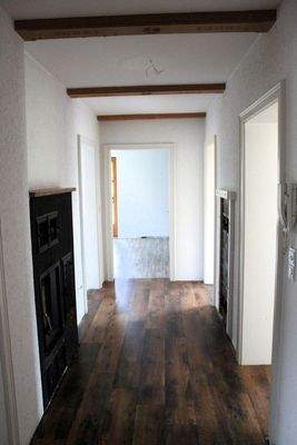 Flur EG inkl. Kamin