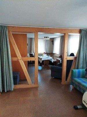 Wohnzimmer EG Fachwerk als Raumteiler.