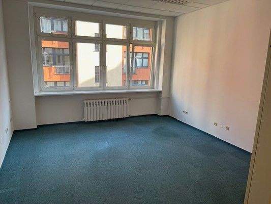 Muster Einzelbüro.jpg