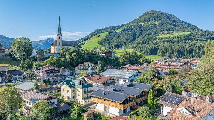 KITZIMMO-Luxuschalet in Toplage kaufen - Immobilien Kirchberg Tirol.