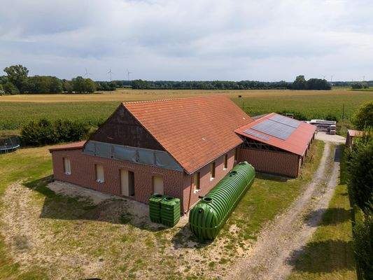 Wassertank zur Einsetzung in das Erdreich