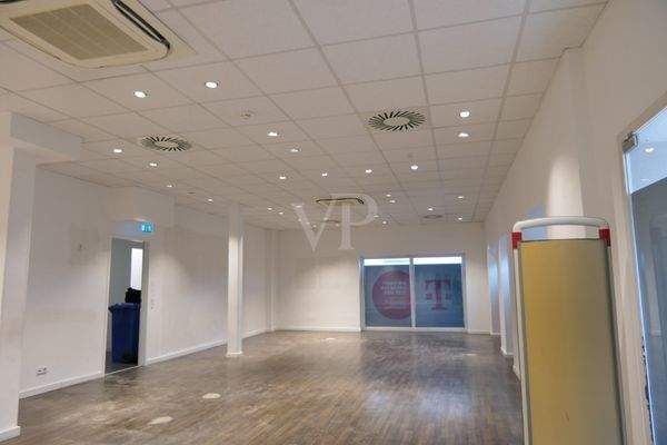 Innenansicht – Verkaufsraum -  