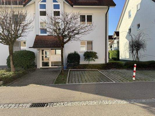 Pkw-Stellplatz Nr. 7