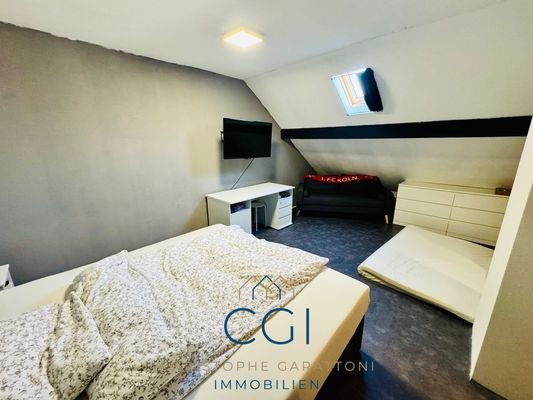 Schlafzimmer 2 im DG