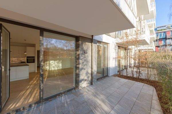 Süd-Terrasse mit viel Sonne