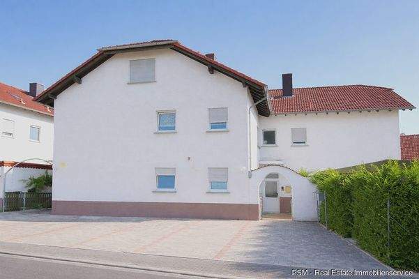 Parkplätze Hinterhaus