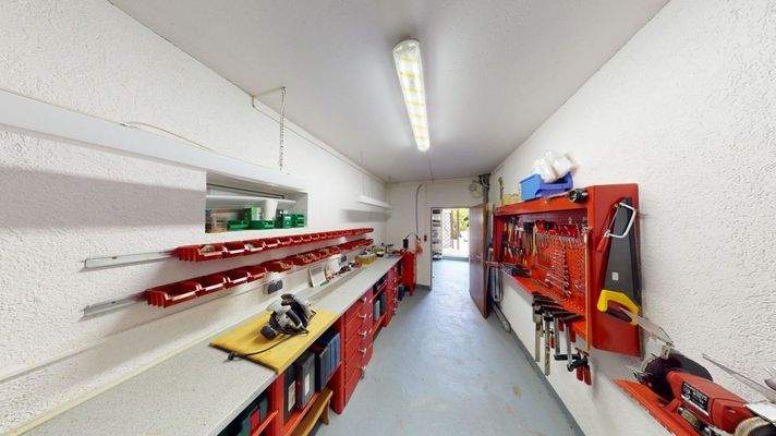 UG Werkstatt unter Garage