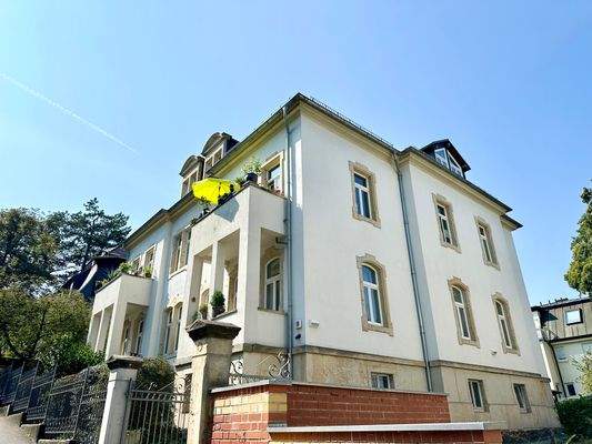 seitliche Hausansicht