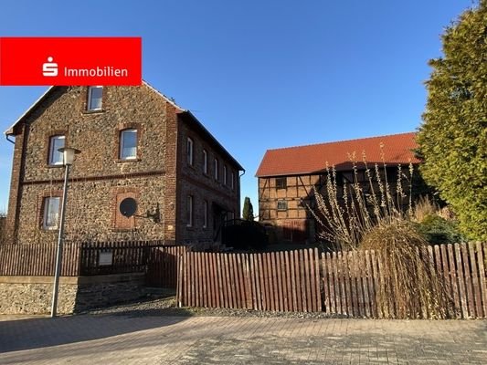 Straßenansicht