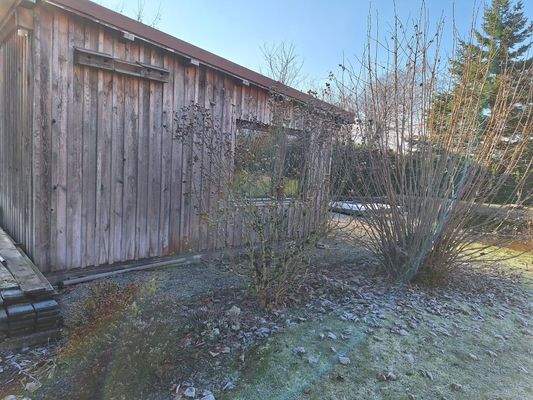 Nebengebäude im Südosten